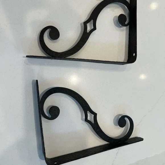 Shelf Brackets - Picture 2 of 3